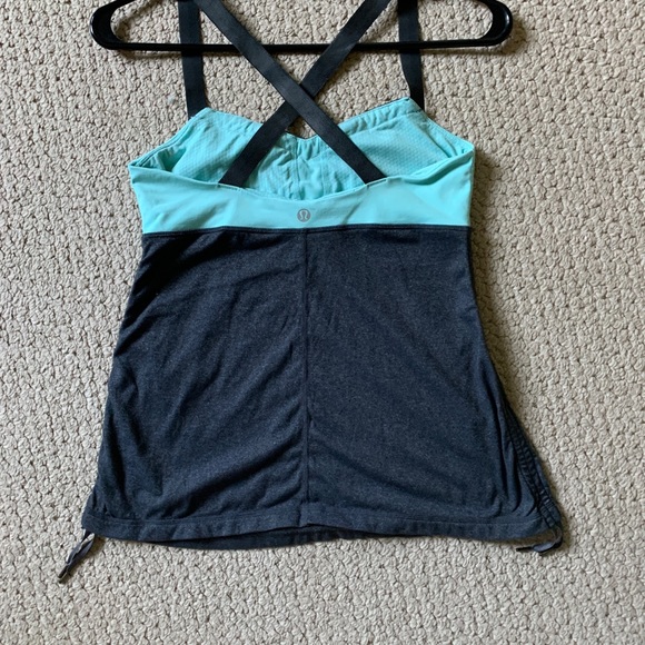Lululemon top - Picture 2 of 2